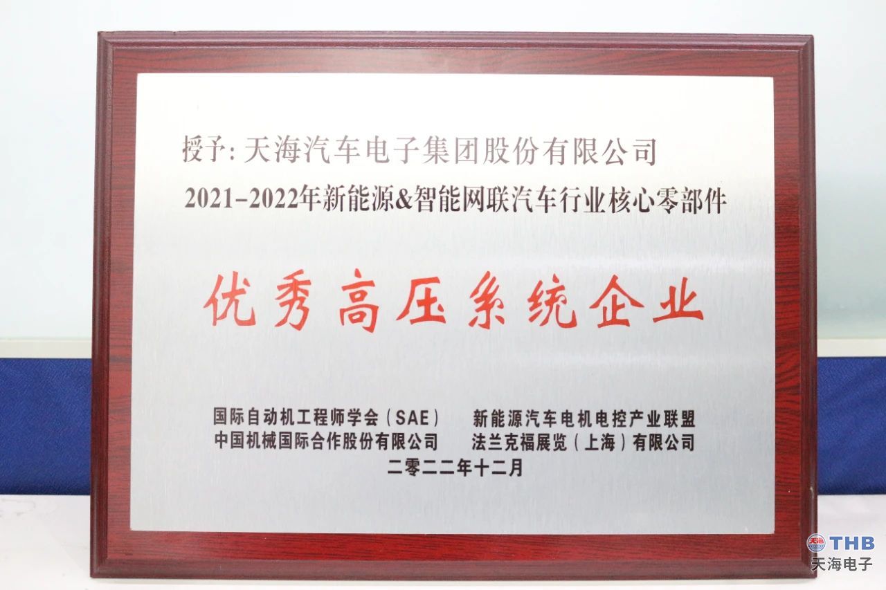 1160bf8f04a3805e6735cd069a57578b.jpg 1160bf8f04a3805e6735cd069a57578b.jpg